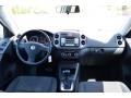 Reflex Silver Metallic - Tiguan SE 4Motion Photo No. 9