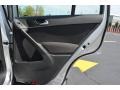 Reflex Silver Metallic - Tiguan SE 4Motion Photo No. 22