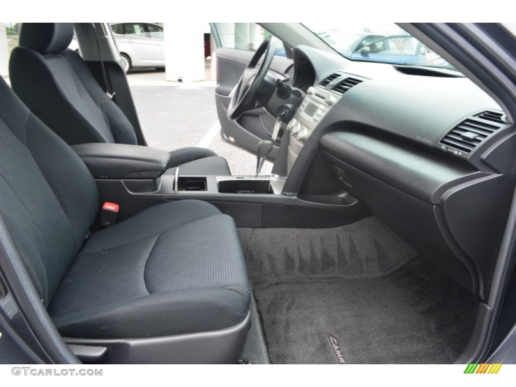 2010 Toyota Camry SE Front Seat Photo #80459515