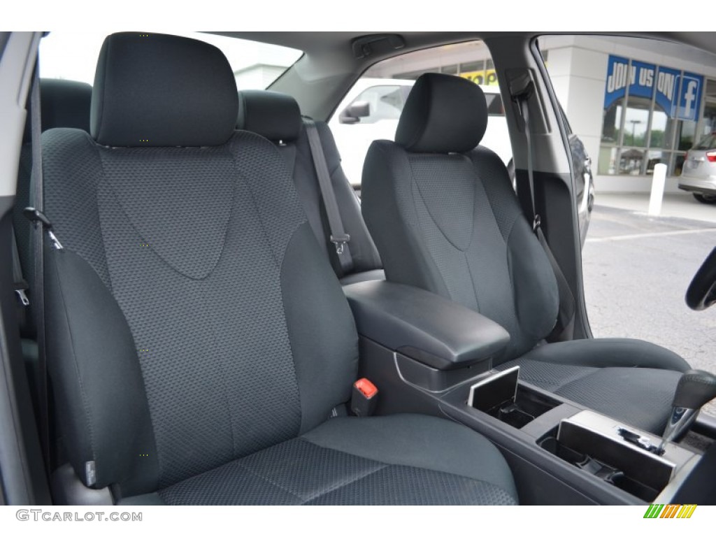 2010 Toyota Camry SE Front Seat Photos