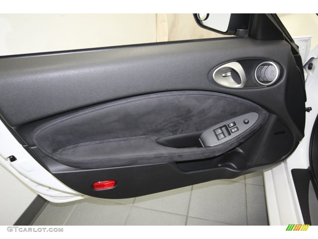 2009 Nissan 370Z Sport Touring Coupe Black Leather Door Panel Photo #80460524