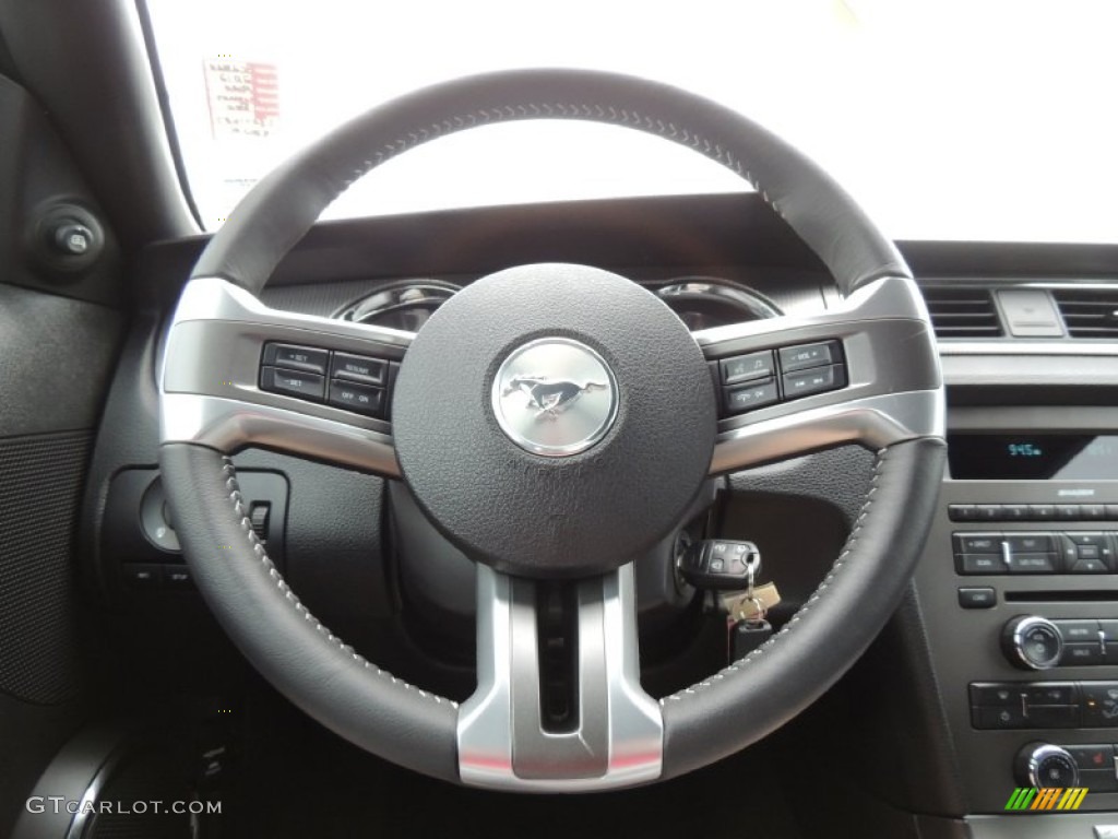 2012 Ford Mustang GT Coupe Charcoal Black/Cashmere Steering Wheel Photo #80462411