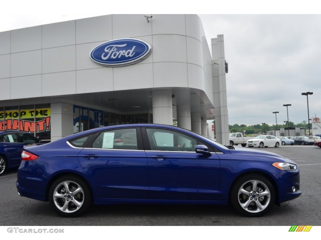 2013 Fusion SE 1.6 EcoBoost - Deep Impact Blue Metallic / SE Appearance Package Charcoal Black/Red Stitching photo #2