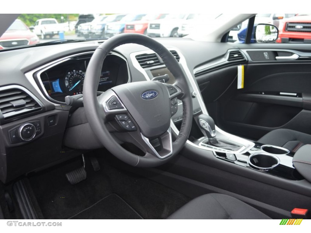 2013 Ford Fusion SE 1.6 EcoBoost SE Appearance Package Charcoal Black/Red Stitching Dashboard Photo #80462710