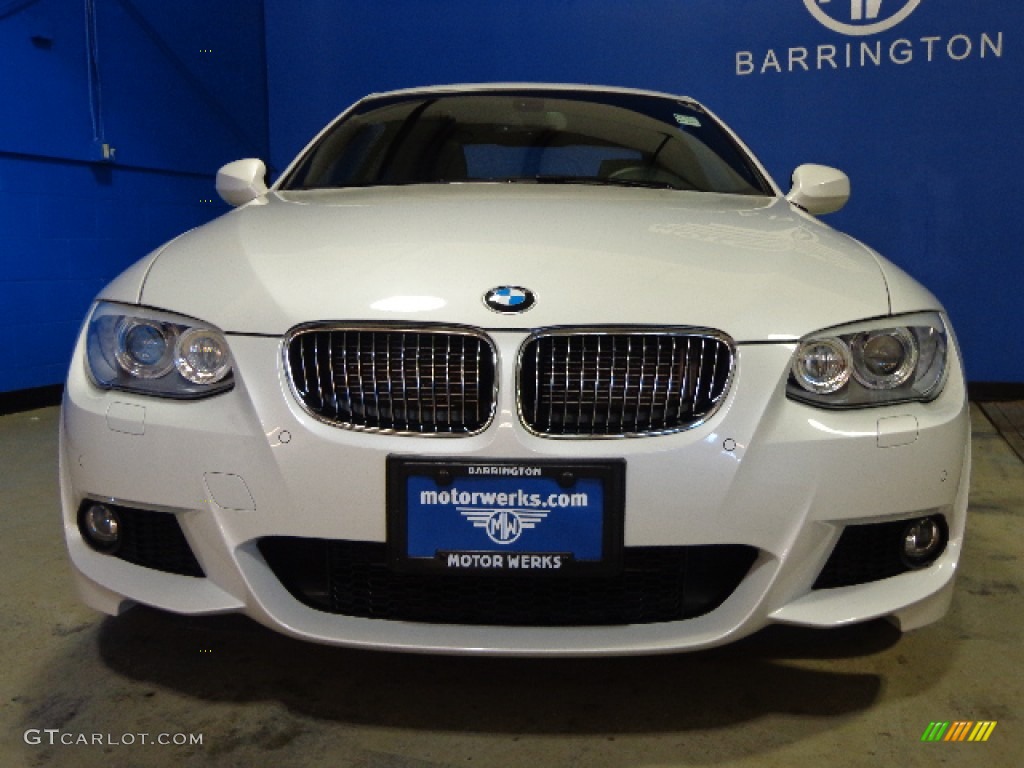 2012 3 Series 328i xDrive Coupe - Mineral White Metallic / Black photo #4