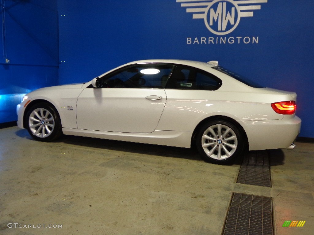 2012 3 Series 328i xDrive Coupe - Mineral White Metallic / Black photo #7