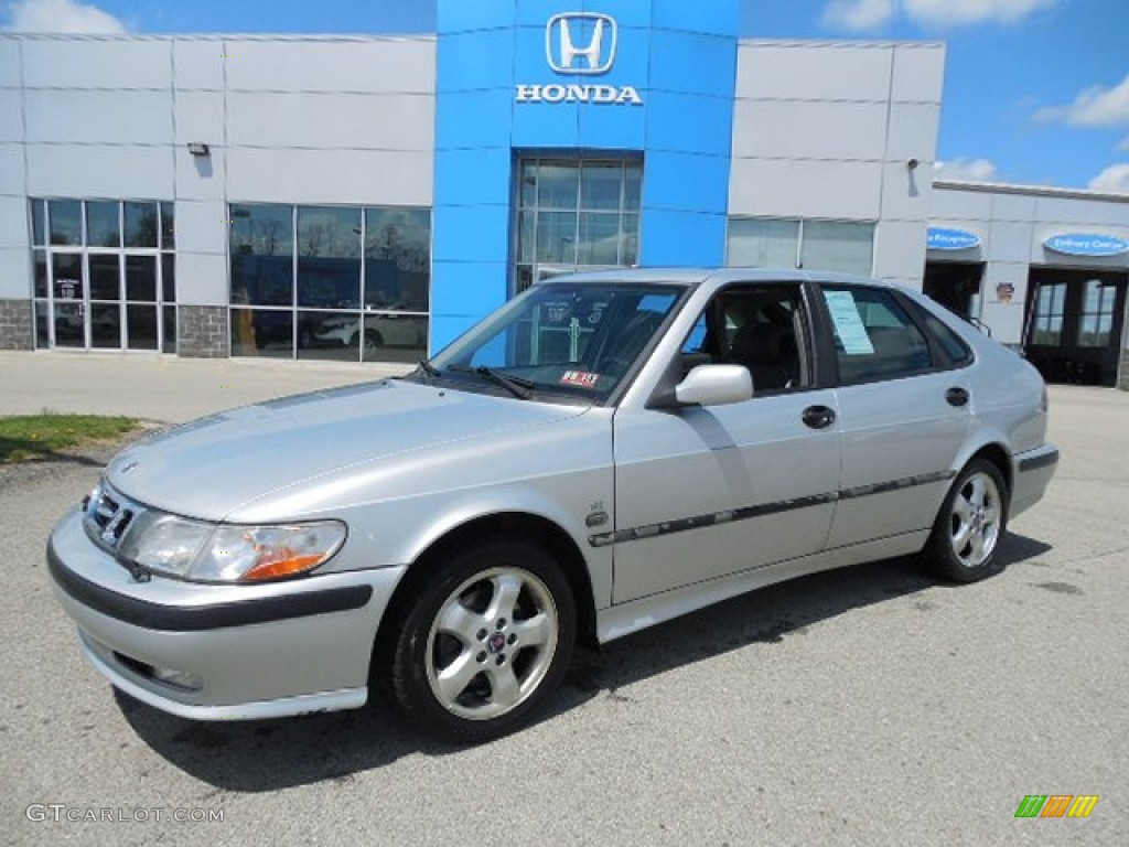 2001 9-3 SE Sedan - Silver Metallic / Medium Gray photo #1