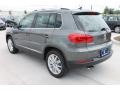 Pepper Gray Metallic - Tiguan SE Photo No. 7