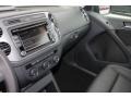 Pepper Gray Metallic - Tiguan SE Photo No. 14