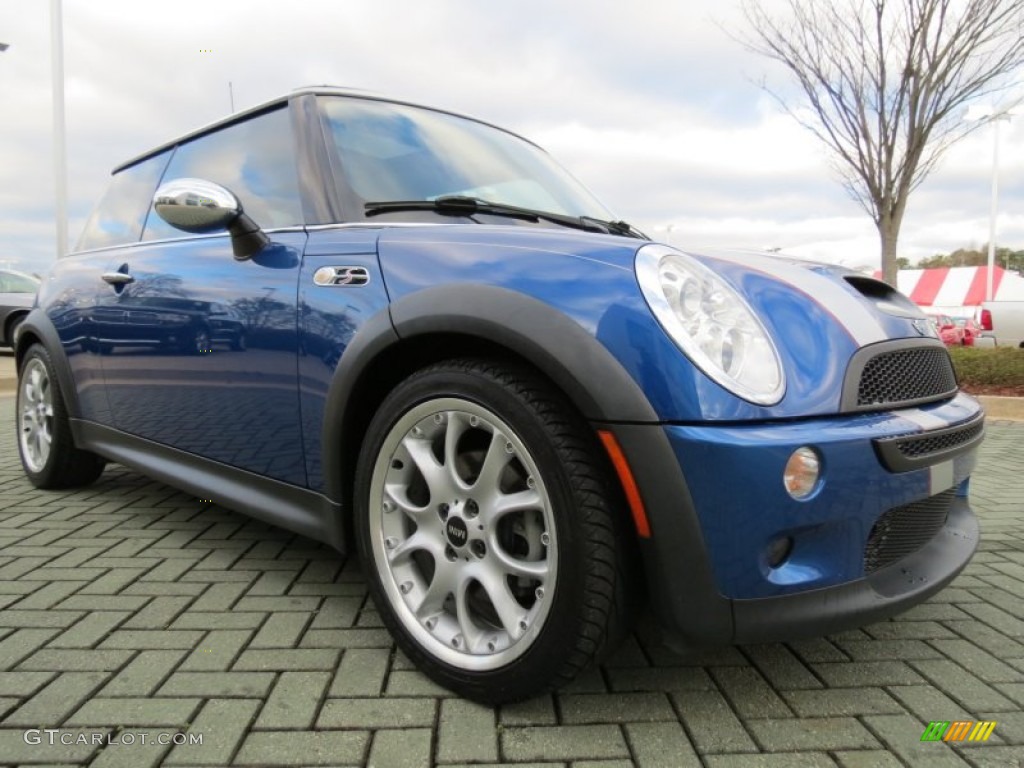 2006 Cooper S Hardtop - Hyper Blue Metallic / Panther Black photo #7