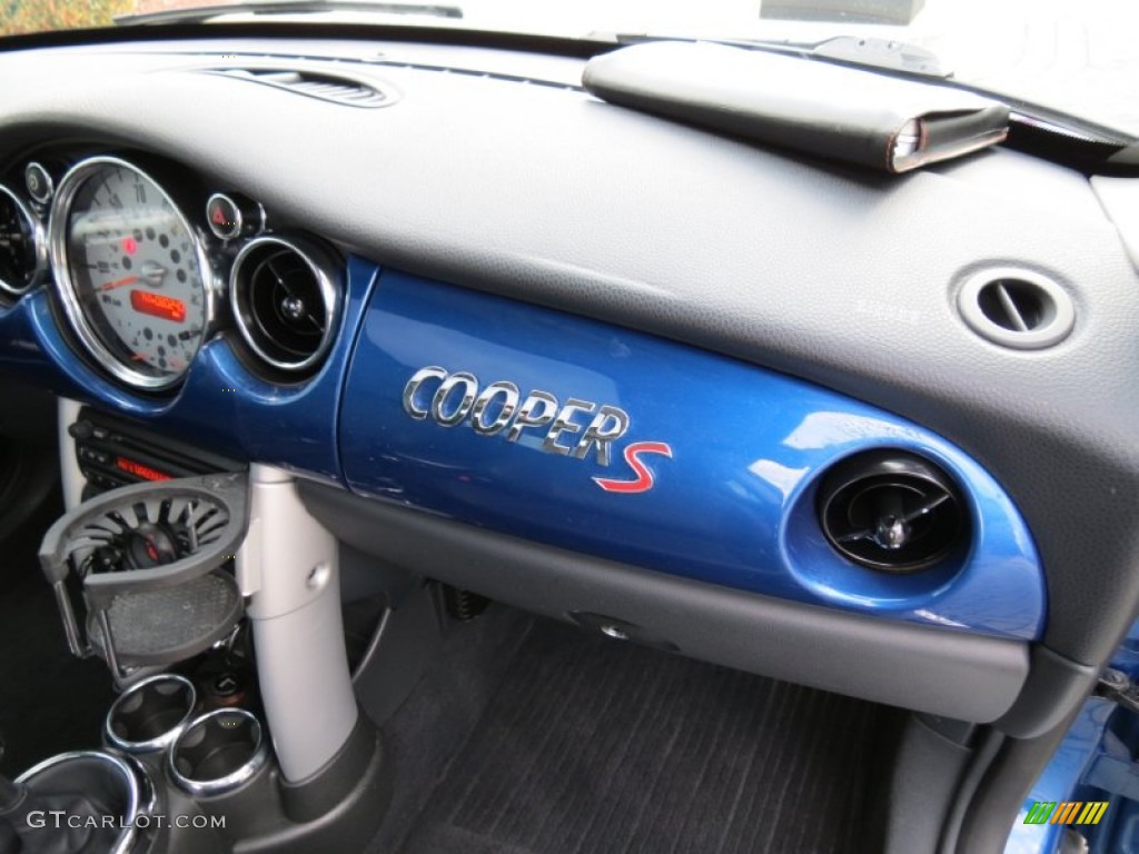 2006 Cooper S Hardtop - Hyper Blue Metallic / Panther Black photo #24