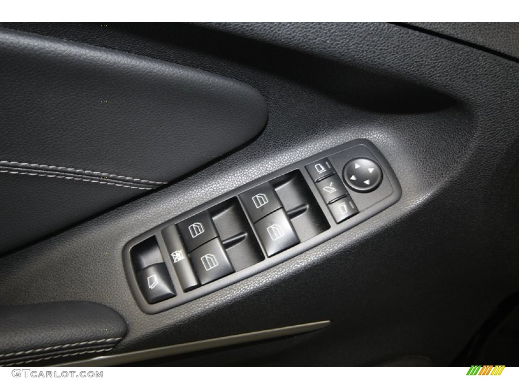 2011 Mercedes-Benz GL 450 4Matic Controls Photo #80467100