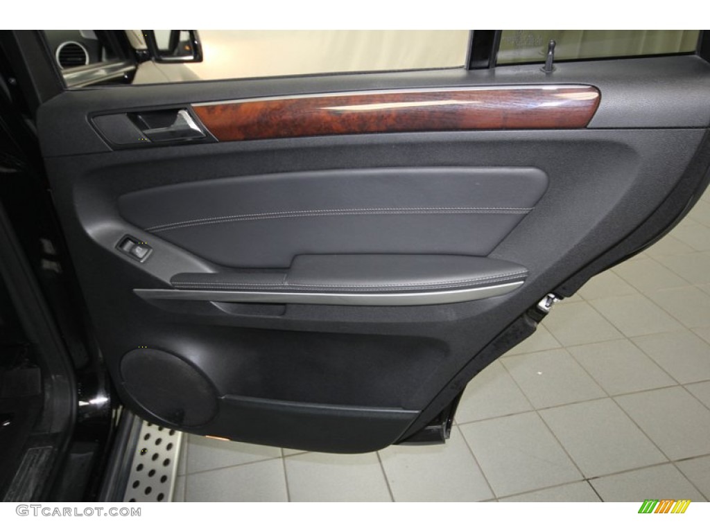 2011 Mercedes-Benz GL 450 4Matic Black Door Panel Photo #80467550