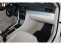 Candy White - Passat 2.5L SE Photo No. 32