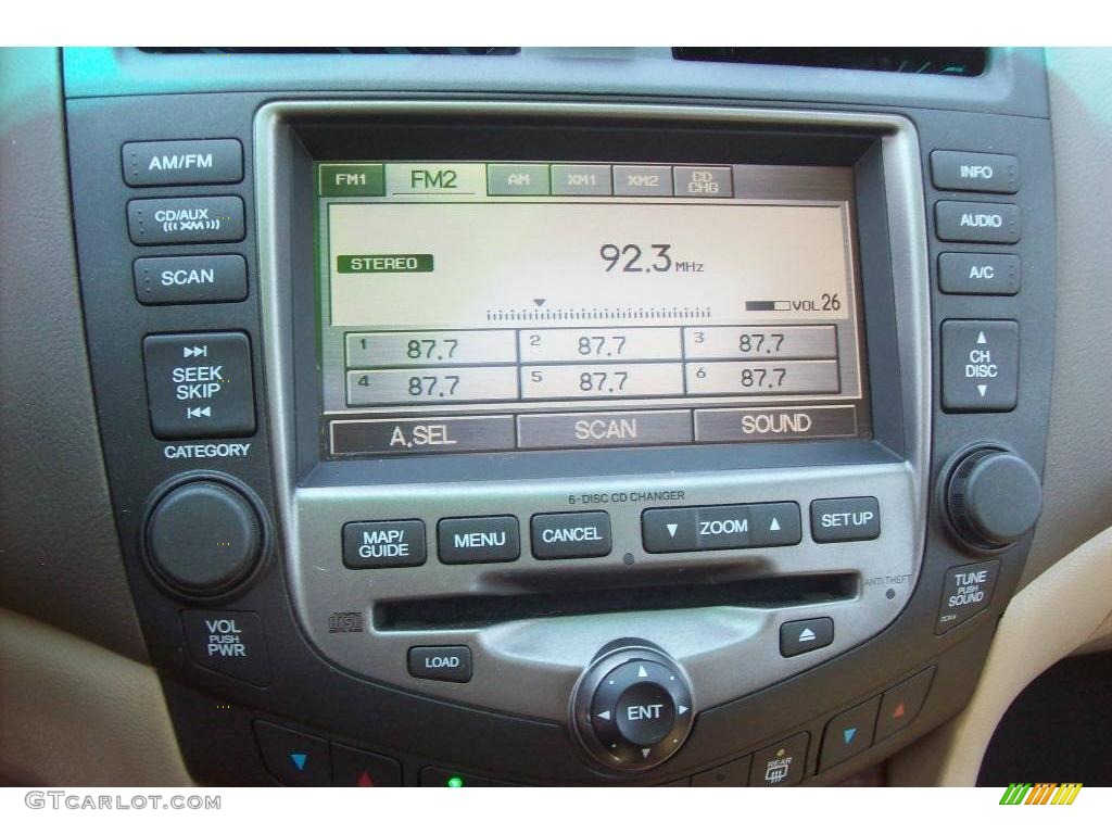 2006 Honda Accord EX-L V6 Sedan Audio System Photos