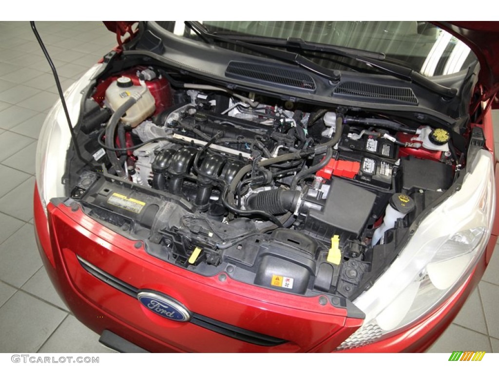 2011 Fiesta SE Hatchback - Bright Magenta Metallic / Charcoal Black/Blue Cloth photo #39