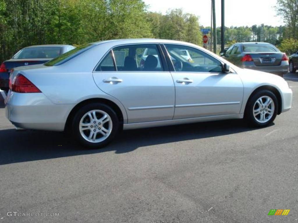 2006 Accord EX Sedan - Alabaster Silver Metallic / Black photo #5