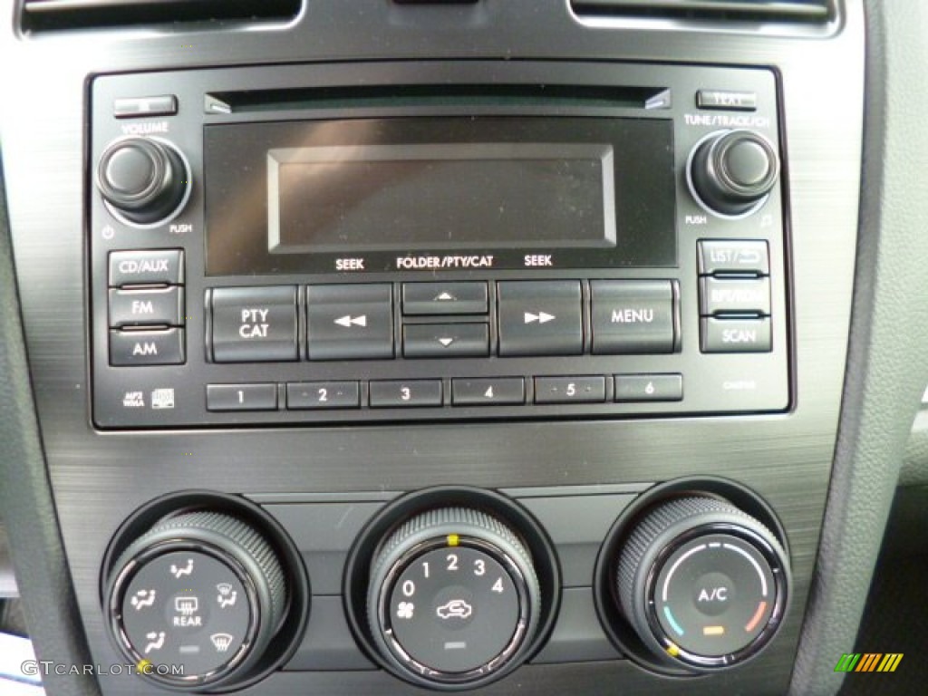 2013 Subaru Impreza 2.0i Premium 5 Door Controls Photo #80474991