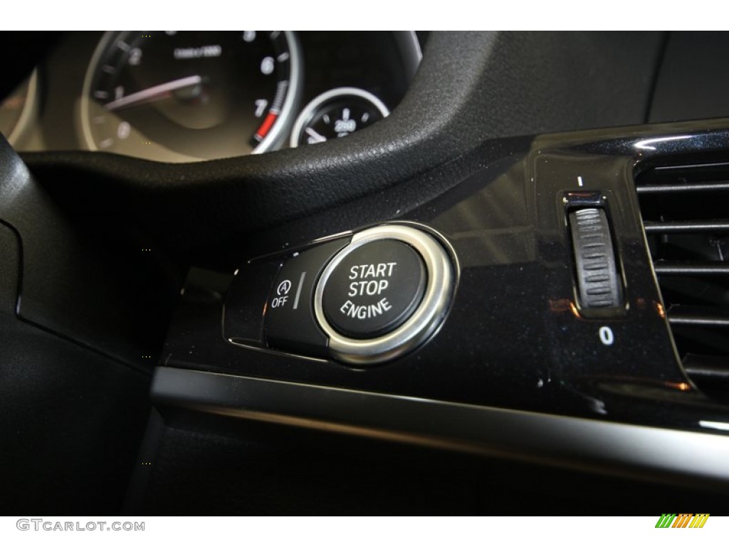 2014 BMW X3 xDrive28i Controls Photo #80475677
