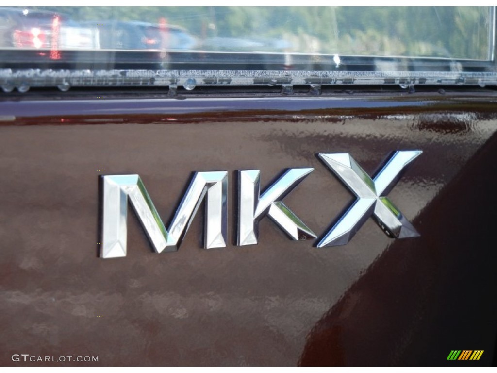 2010 Lincoln MKX FWD Marks and Logos Photos
