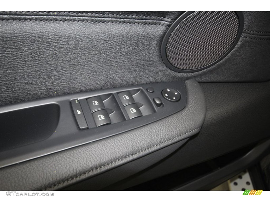 2014 BMW X6 xDrive35i Controls Photo #80476881