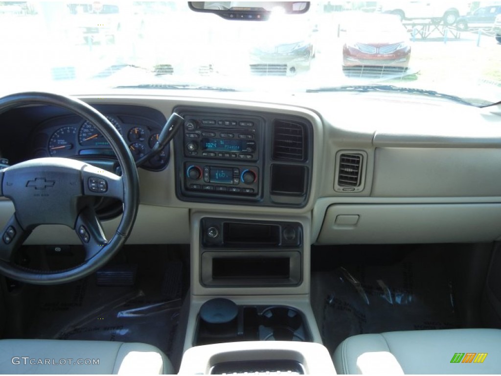 2004 Tahoe Z71 4x4 - Black / Tan/Neutral photo #22