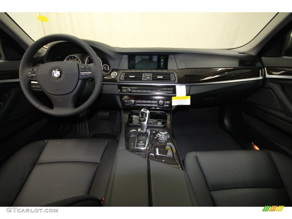 2013 BMW 5 Series 528i Sedan Black Dashboard Photo #80477422
