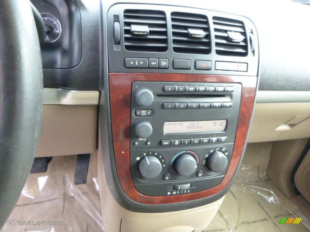 2005 Chevrolet Uplander LT AWD Controls Photo #80479007