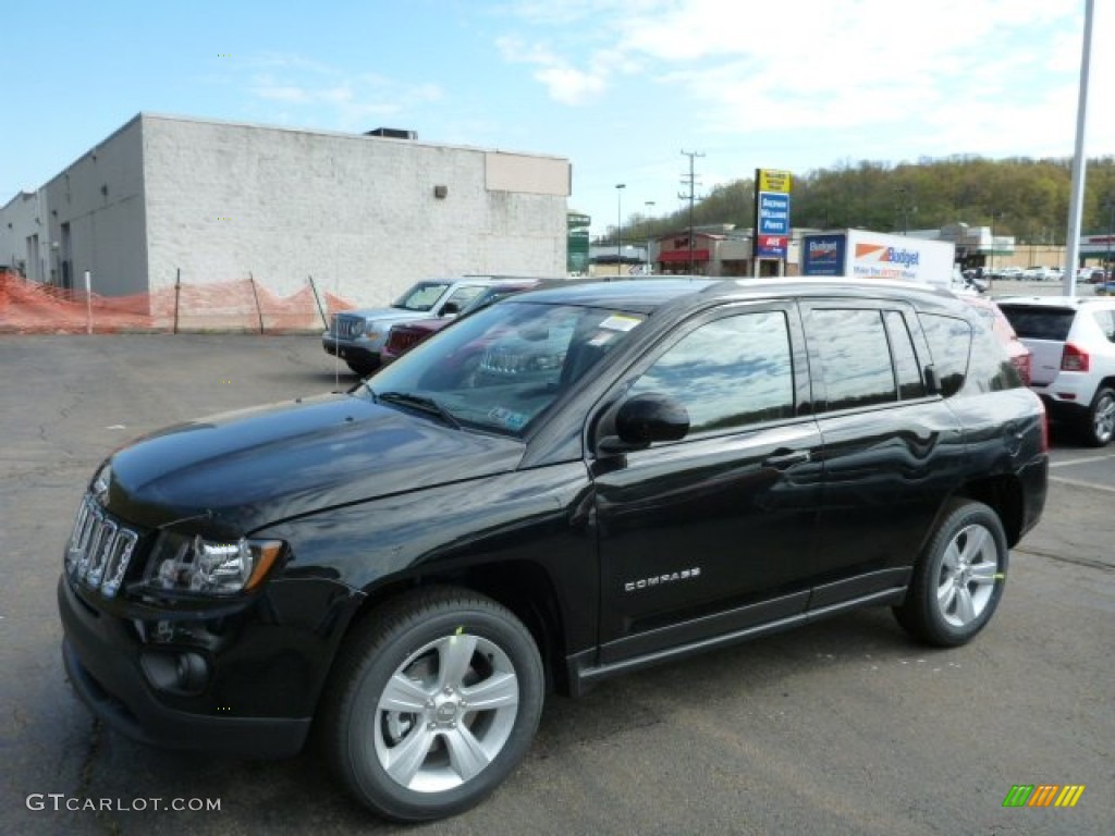 2014 Compass Latitude 4x4 - Black / Dark Slate Gray/Light Pebble photo #1