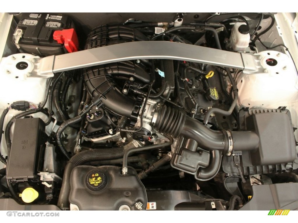 2013 Ford Mustang V6 Convertible 3.7 Liter DOHC 24-Valve Ti-VCT V6 Engine Photo #80484145