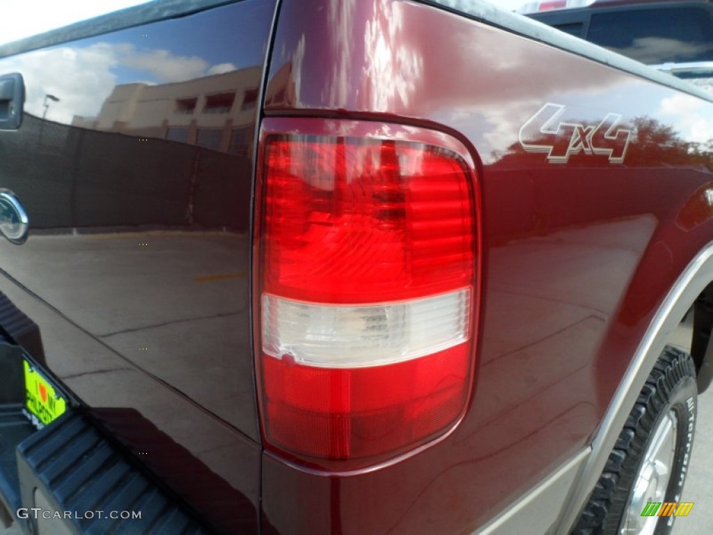 2004 F150 Lariat SuperCab 4x4 - Dark Toreador Red Metallic / Tan photo #20