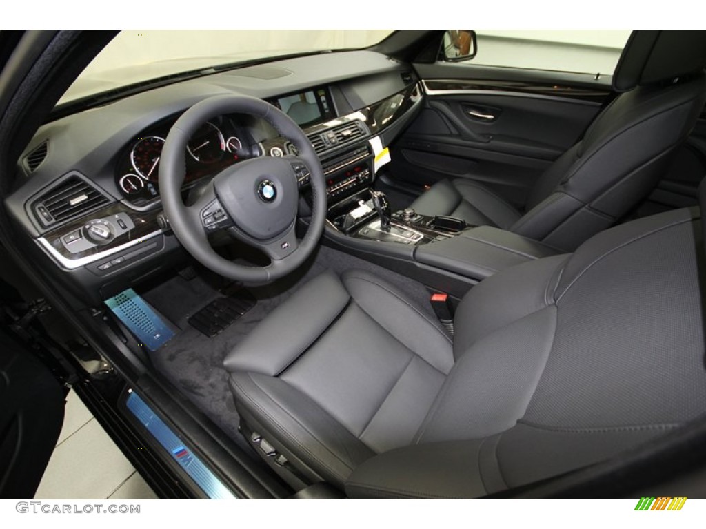 2013 5 Series 550i Sedan - Jet Black / Black photo #11