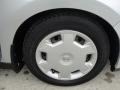 Brilliant Silver - Versa 1.8 S Hatchback Photo No. 15