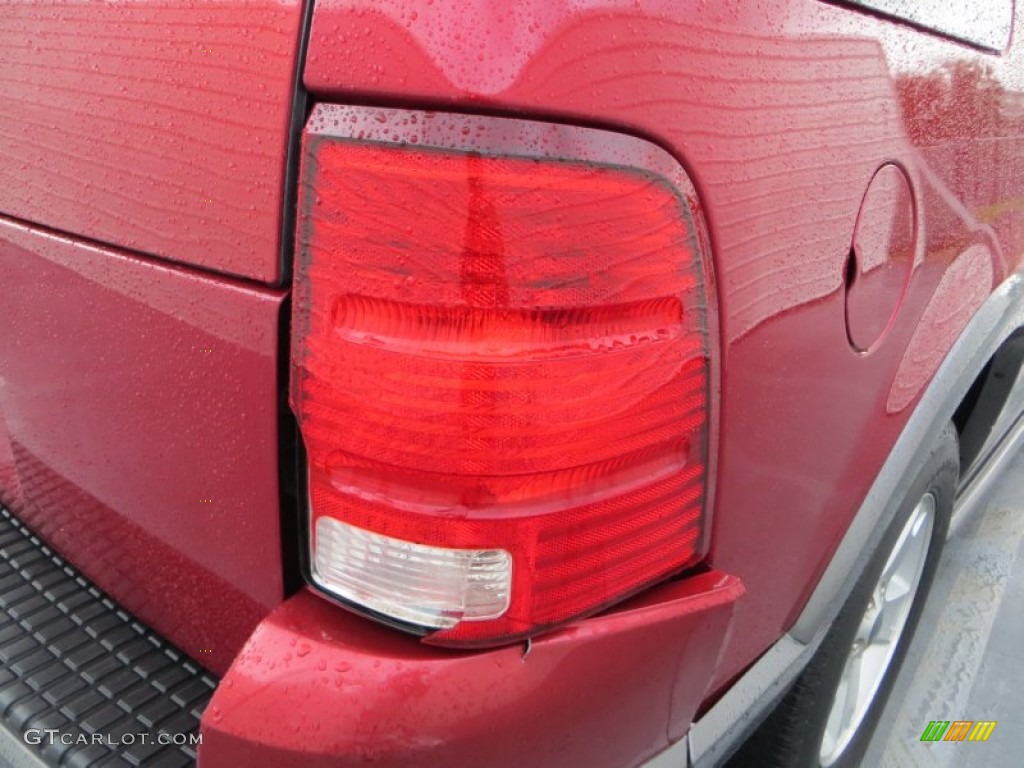 2004 Explorer XLT - Redfire Metallic / Graphite photo #18