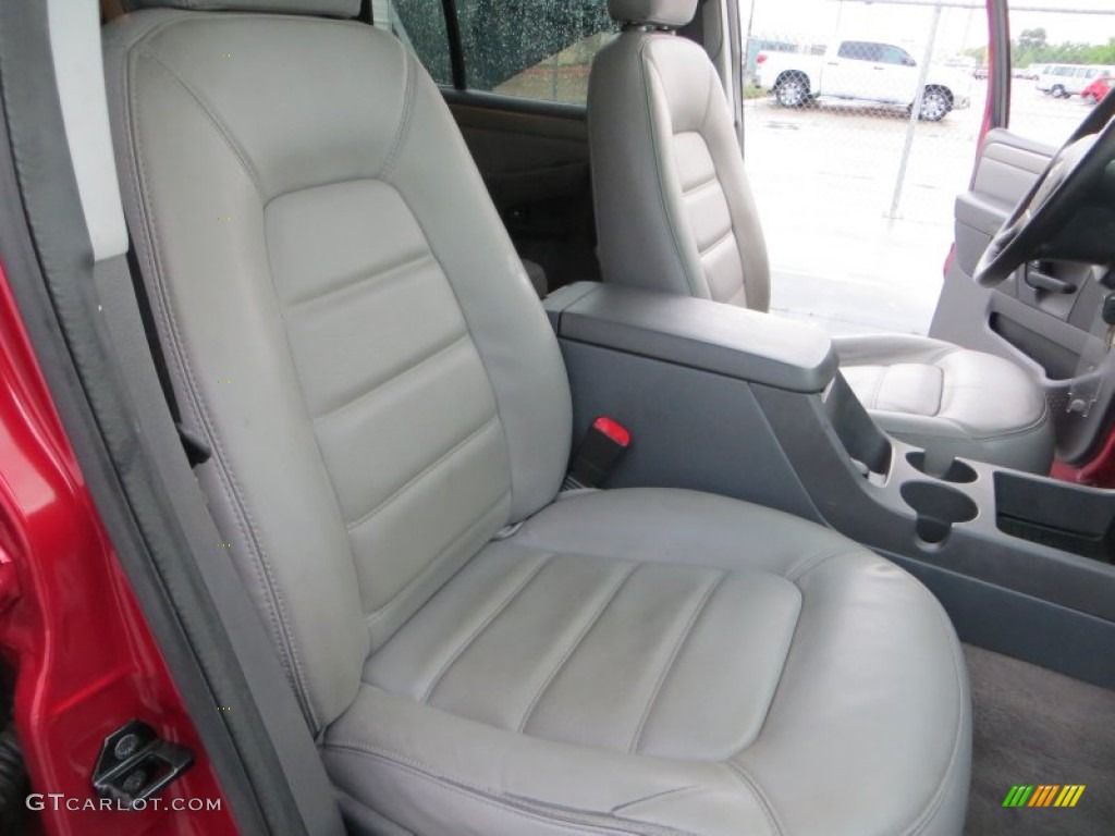 2004 Explorer XLT - Redfire Metallic / Graphite photo #26