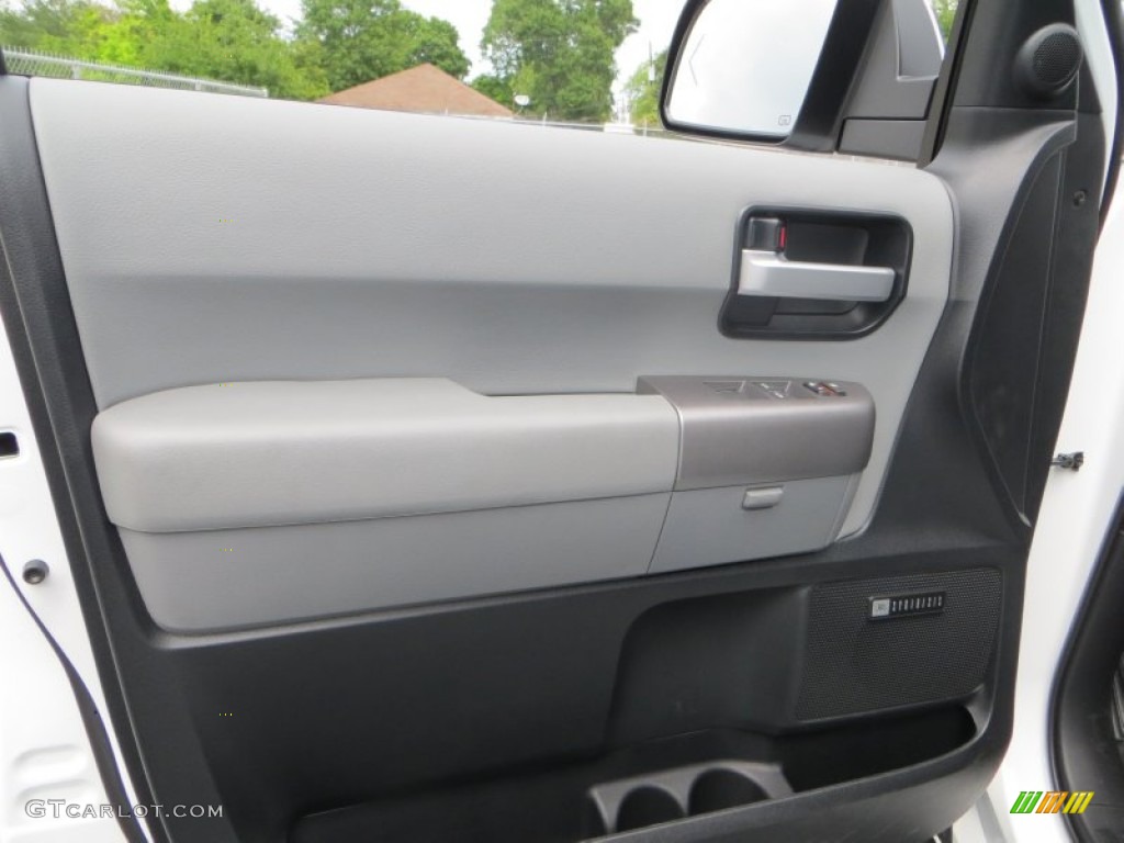 2013 Toyota Sequoia Limited Door Panel Photos