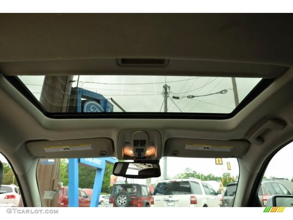 2010 Equinox LT - Silver Ice Metallic / Jet Black/Brownstone photo #13