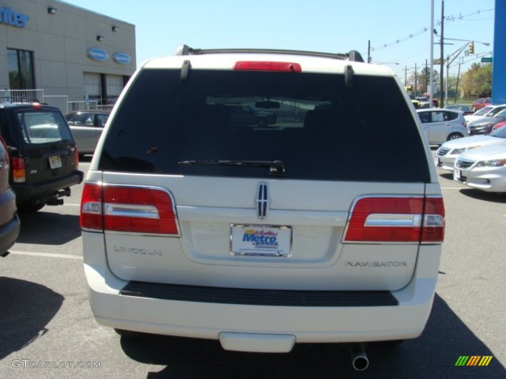 2007 Navigator Ultimate 4x4 - White Chocolate Tri-Coat / Charcoal/Caramel photo #5