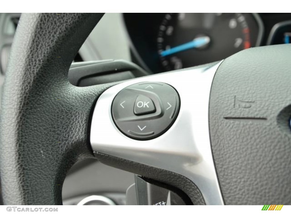 2013 Ford Escape SE 2.0L EcoBoost Controls Photo #80492245