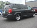 Dark Charcoal Pearl - Grand Caravan Crew Photo No. 4