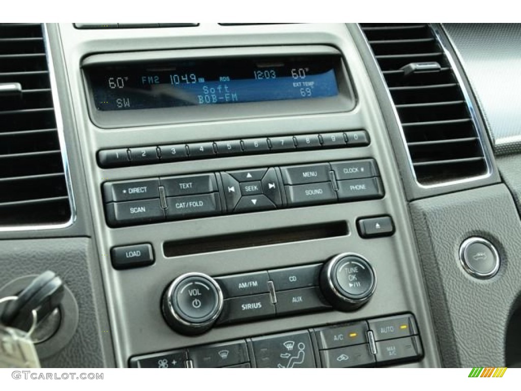 2011 Ford Taurus SEL Controls Photo #80493669