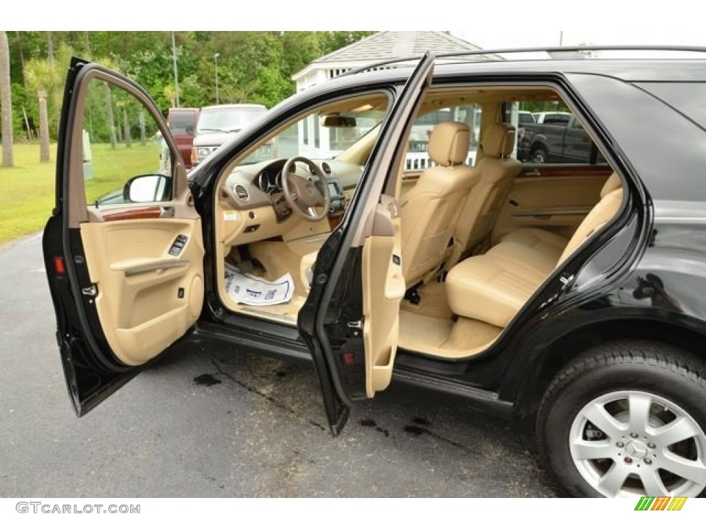 Macadamia Interior 2007 Mercedes-Benz ML 350 4Matic Photo #80496175