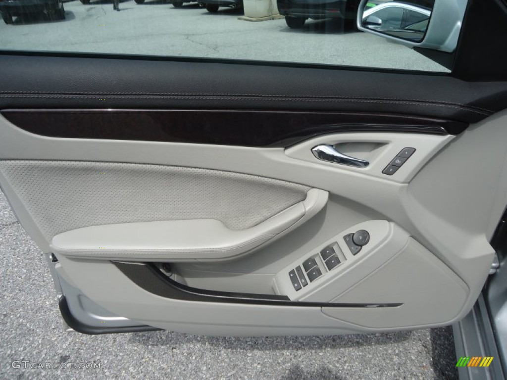 2011 Cadillac CTS -V Sedan Light Titanium Door Panel Photo #80497555