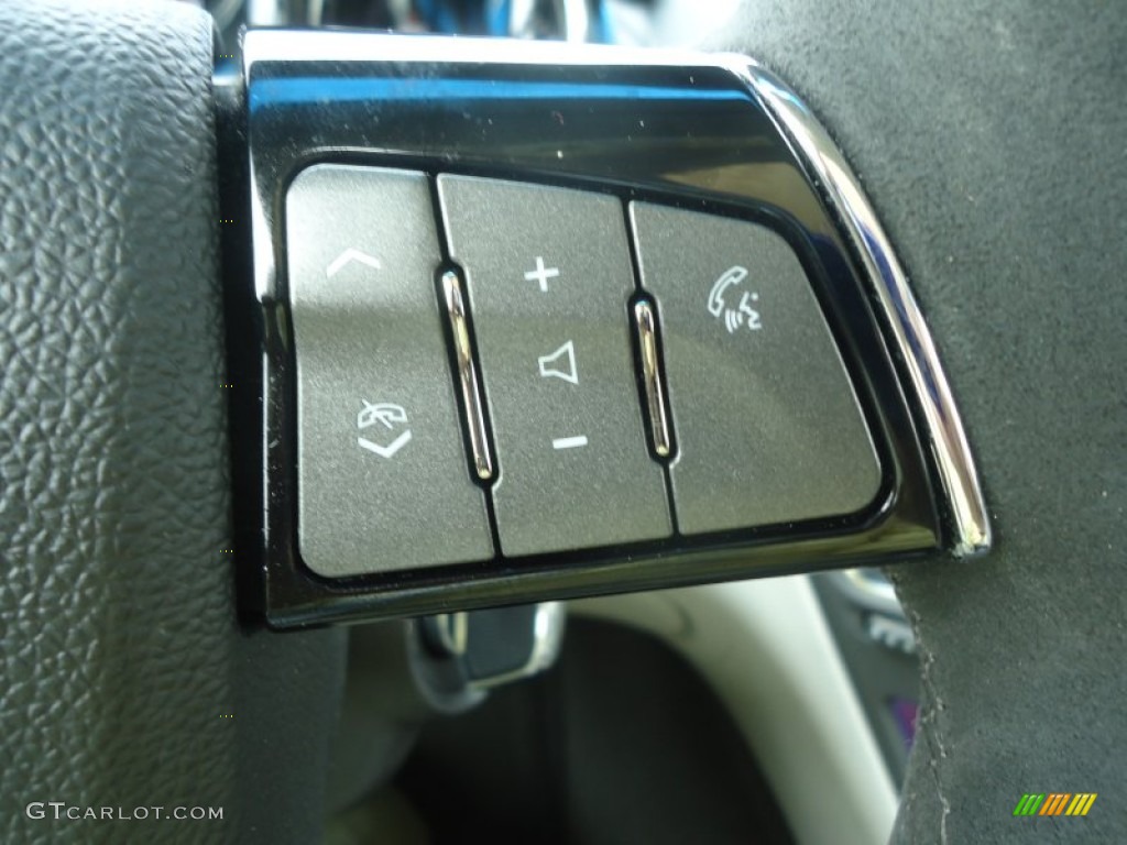 2011 Cadillac CTS -V Sedan Controls Photo #80497807