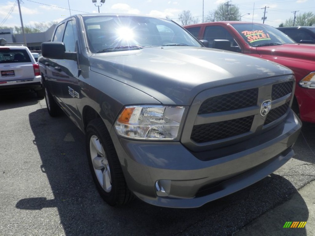 2013 1500 Express Crew Cab 4x4 - Mineral Gray Metallic / Black/Diesel Gray photo #1