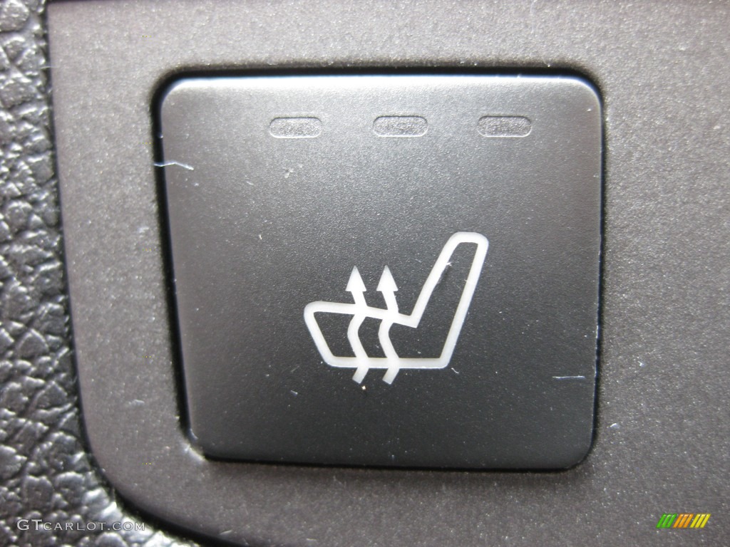 2010 Mercedes-Benz C 300 Sport Controls Photo #80499175