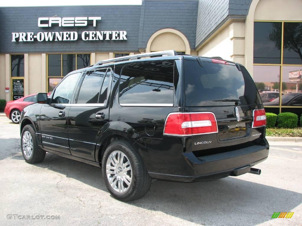 2007 Navigator Luxury - Black / Charcoal photo #5