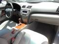 Super White - Camry XLE Photo No. 10