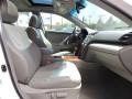 Super White - Camry XLE Photo No. 11