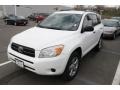 Super White - RAV4 4WD Photo No. 4